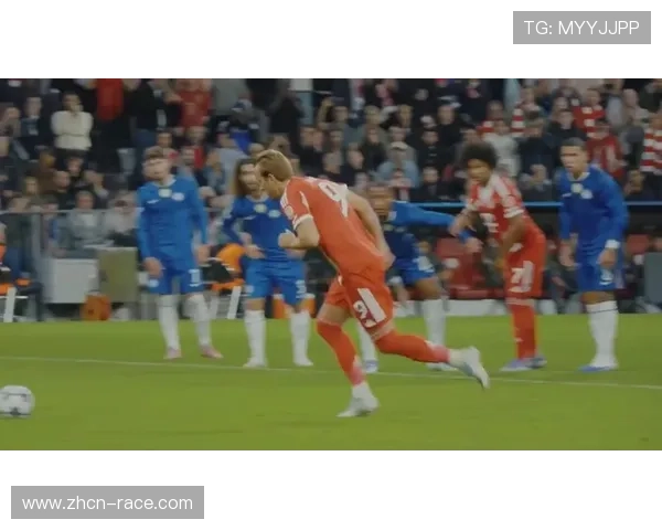 拜仁慕尼黑使用16名不同得分球员创赛事纪录,深度轮换策略依托科学负荷管理