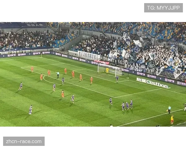 实时：河南队对阵天津津门虎，半场比分0-0